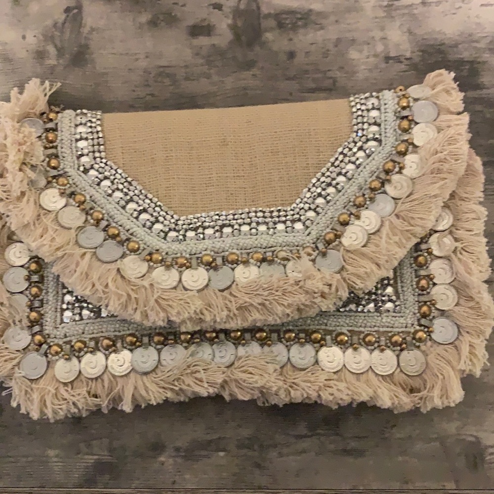 NWT Lulu’s clutch/purse